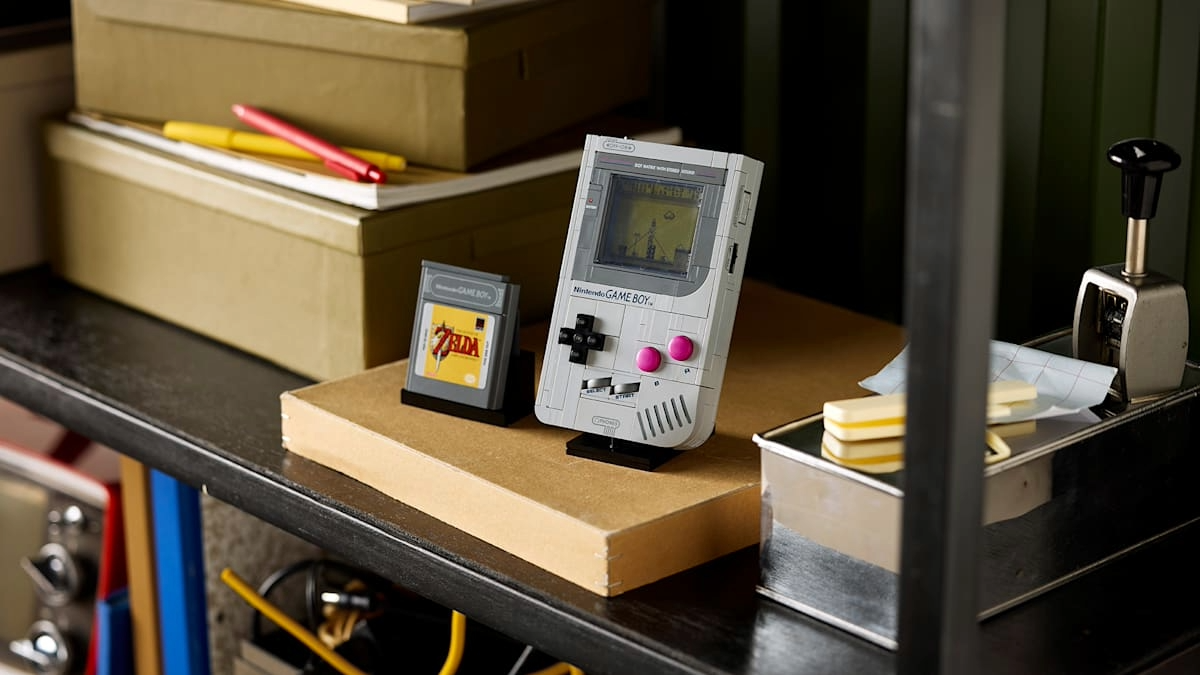 Nintendo a LEGO oživují Game Boy jako sběratelskou stavebnici