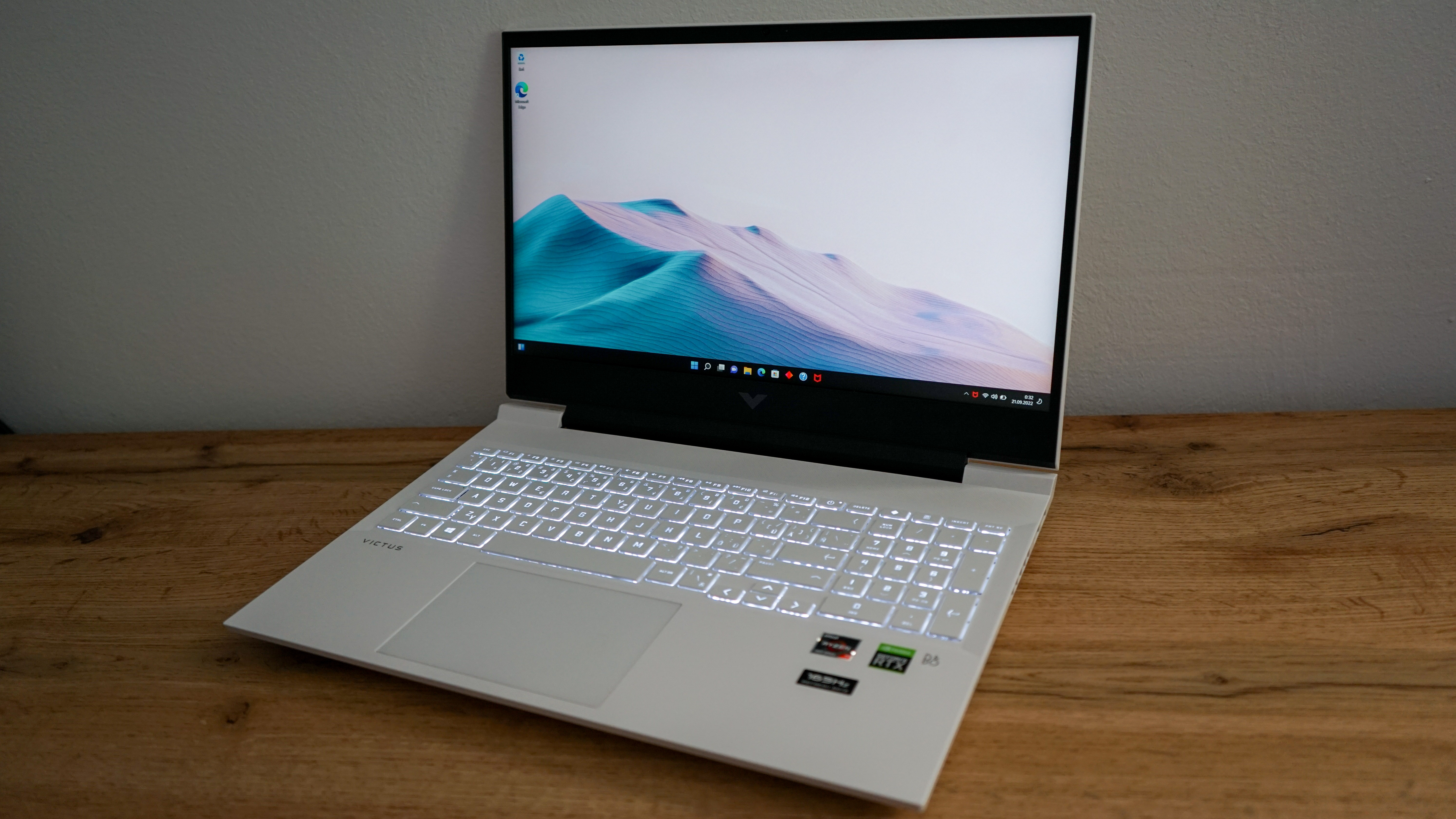Recenze Victus by HP, ideálního notebooku pro studenty s výkonem i na hraní