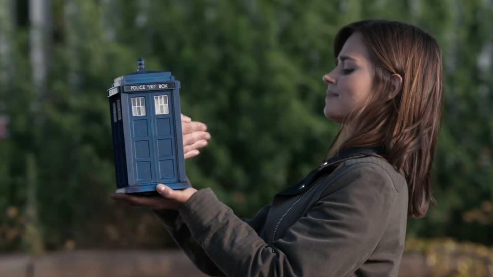 Další z vtípků na účet Xbox Series X, nadšenec z něj vytvořil TARDIS