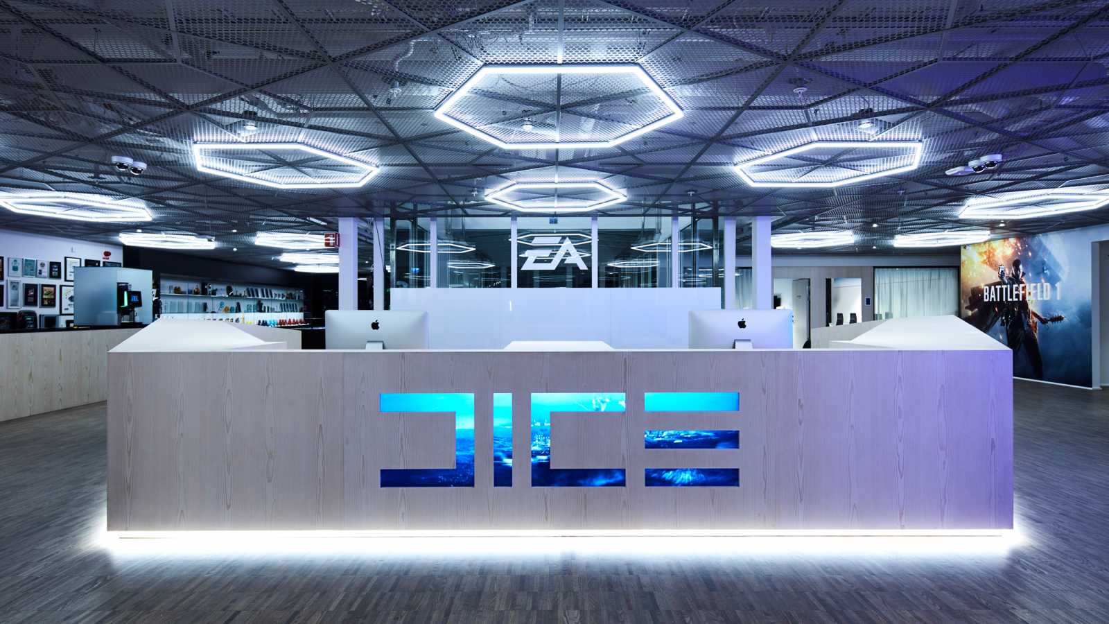 DICE jako podpůrné studio. Henderson spekuluje nad zemětřesením u tvůrců Battlefield 2042